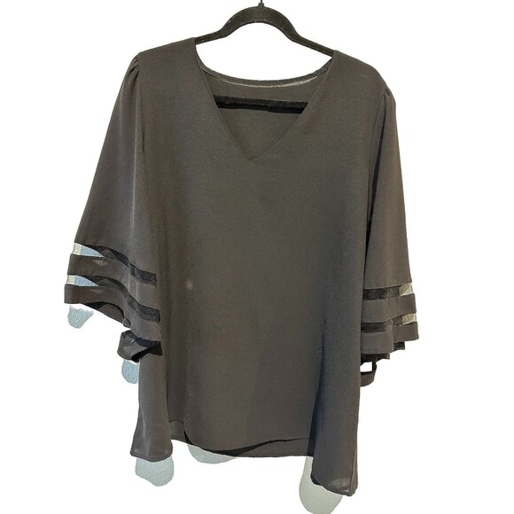 Unbranded Tops - Mesh Stripe Bell Sleeve Black V Neck Top Size 2XL